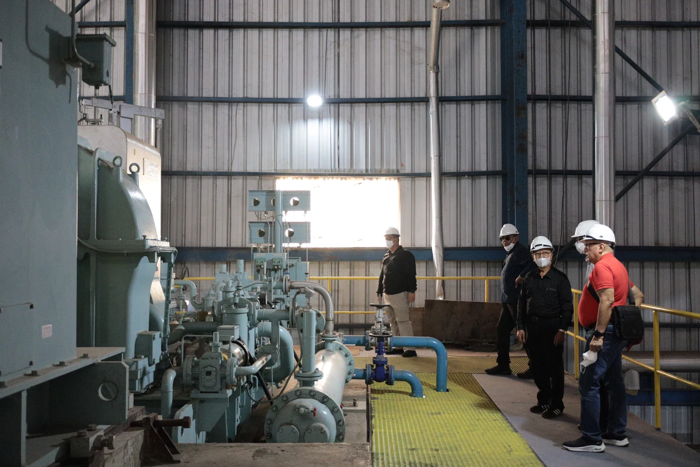 Area turbin dan generator PLTBm Kuala Mandor